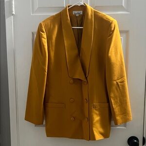 Chic Mustard Double-Breasted Blazer